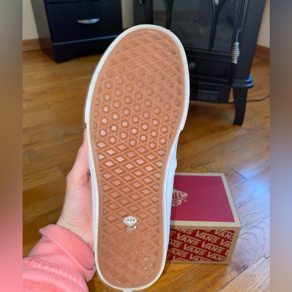 Women’s Asher Turtledove Vans - Picture 9 of 10